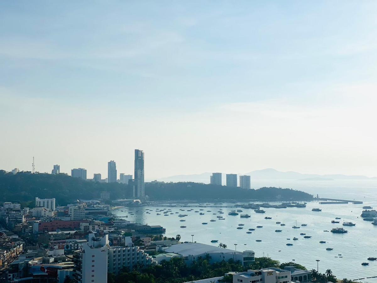 Edge Central Pattaya Vip Condo Buitenkant foto