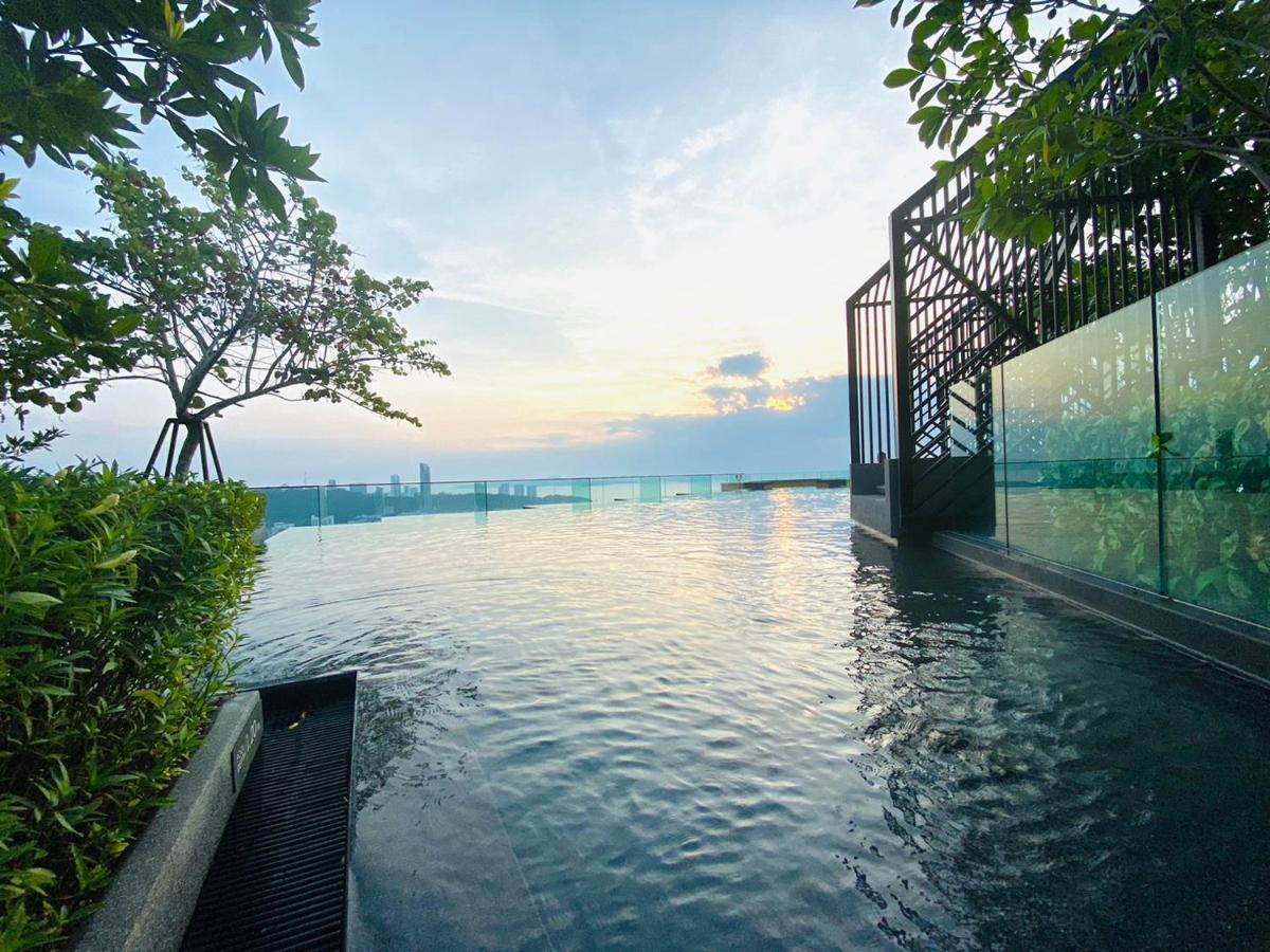 Edge Central Pattaya Vip Condo Buitenkant foto