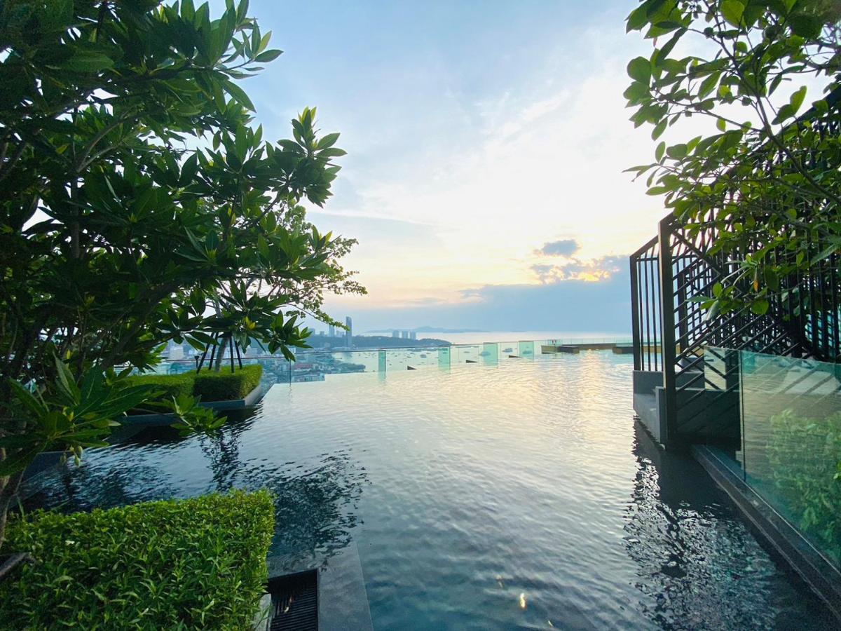 Edge Central Pattaya Vip Condo Buitenkant foto